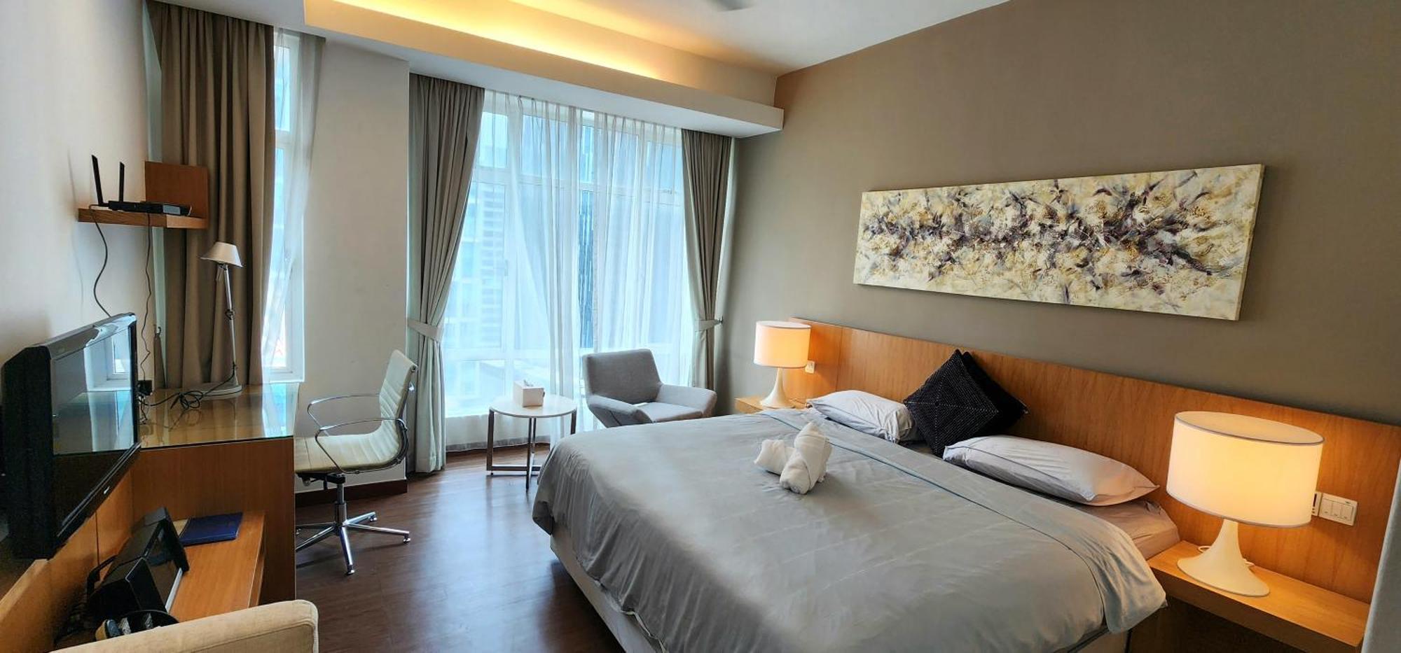 Cozy Super King Bed Studio Walking To Petronas Klcc Куала-Лумпур Экстерьер фото